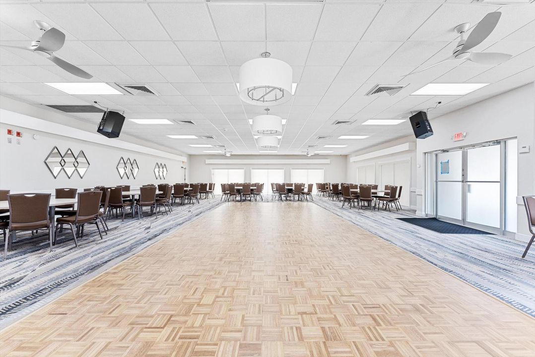 На продажу: $279,000 (2 спален, 2 ванн, 1470 Квадратных фут)