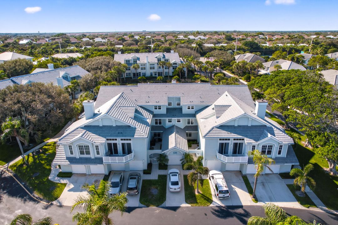 На продажу: $759,900 (3 спален, 3 ванн, 1897 Квадратных фут)