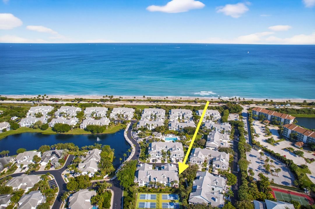 На продажу: $759,900 (3 спален, 3 ванн, 1897 Квадратных фут)