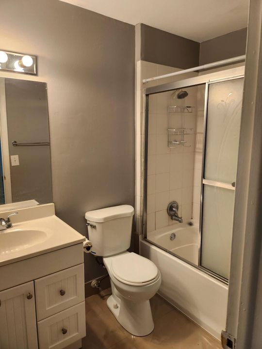 出租: $2,700 (3 贝兹, 2 浴室, 1336 平方英尺)