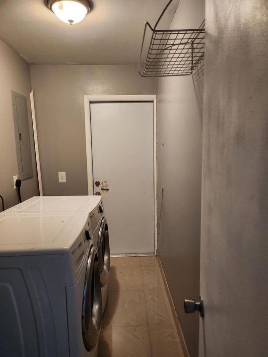 出租: $2,700 (3 贝兹, 2 浴室, 1336 平方英尺)