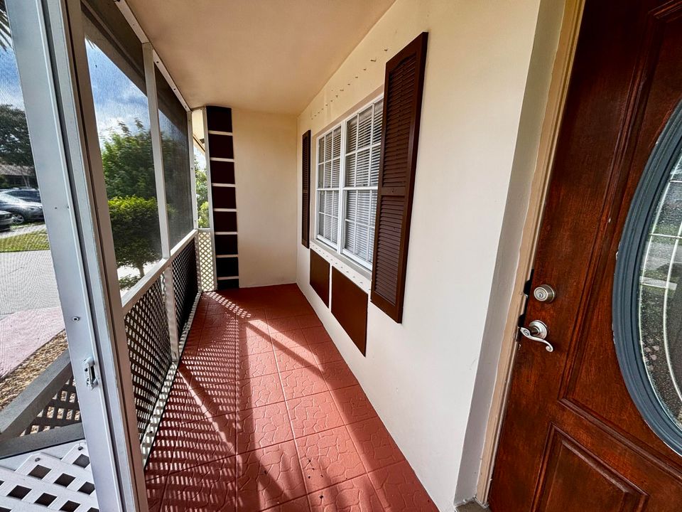 En Renta: $3,650 (3 camas, 2 baños, 1106 Pies cuadrados)