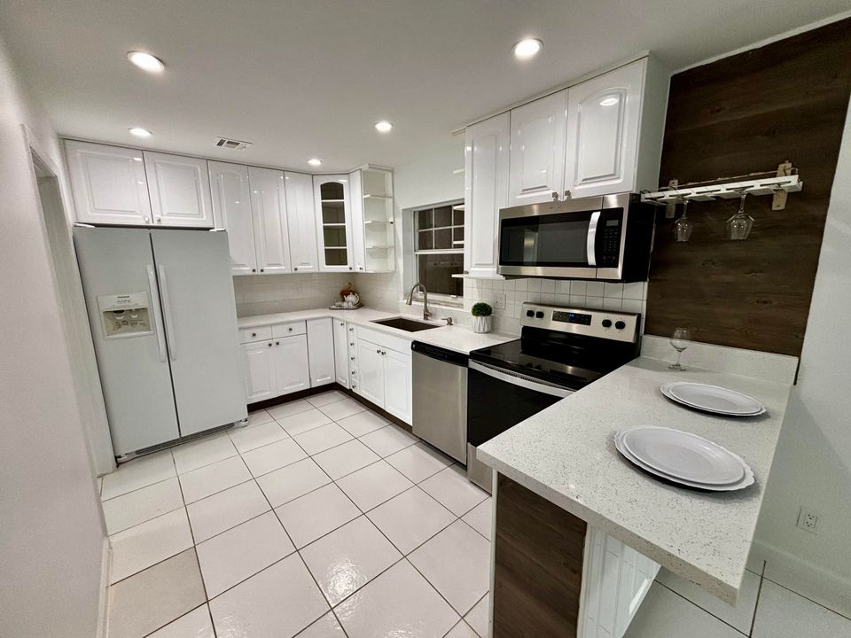 En Renta: $3,650 (3 camas, 2 baños, 1106 Pies cuadrados)