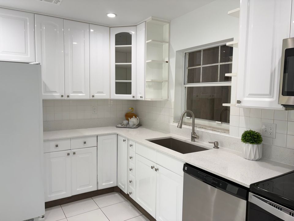 En Renta: $3,650 (3 camas, 2 baños, 1106 Pies cuadrados)