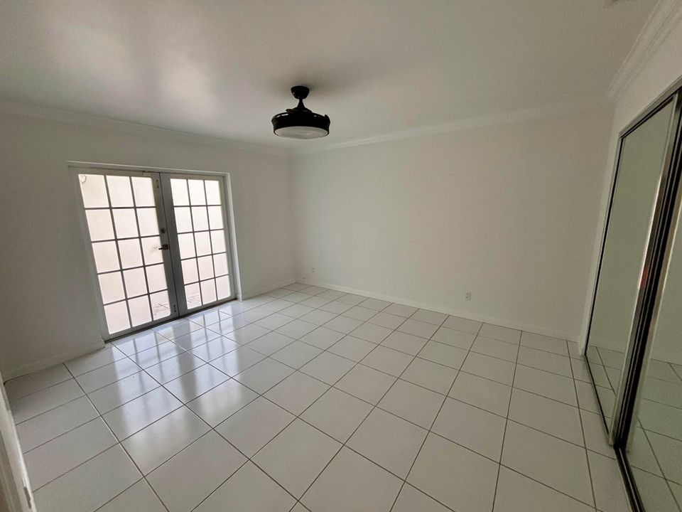 En Renta: $3,650 (3 camas, 2 baños, 1106 Pies cuadrados)