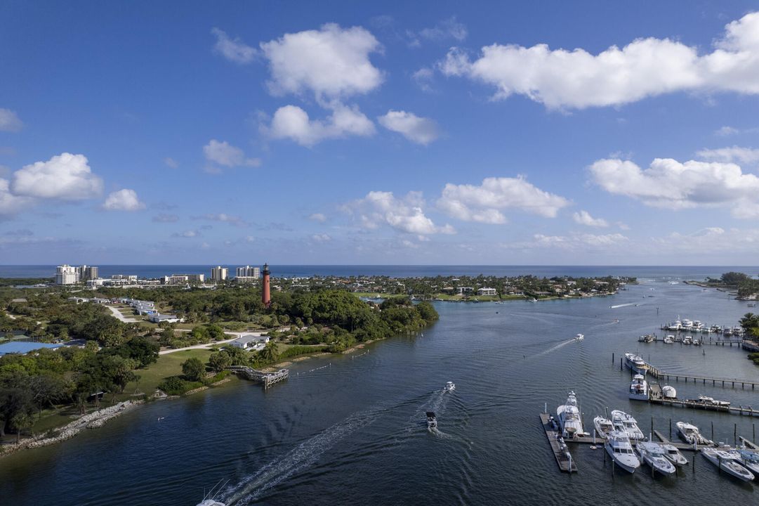 出租: $6,000 (2 贝兹, 2 浴室, 1300 平方英尺)