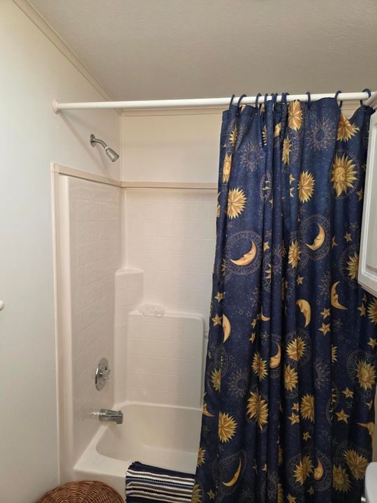 For Sale: $219,000 (2 beds, 2 baths, 1591 Square Feet)