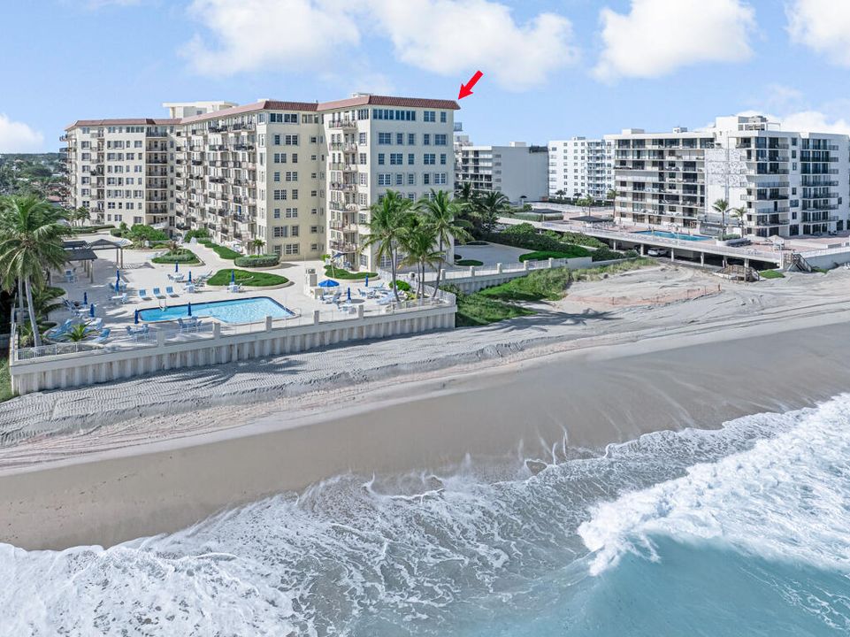 待售: $290,000 (1 贝兹, 1 浴室, 891 平方英尺)