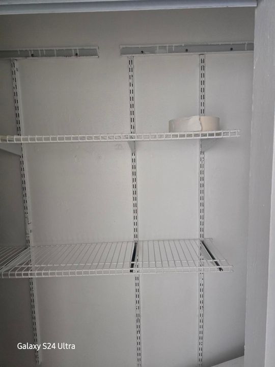 For Rent: $2,000 (2 beds, 2 baths, 900 Square Feet)