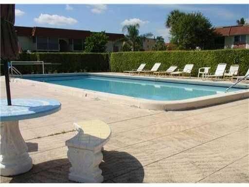 出租: $2,200 (2 贝兹, 2 浴室, 1170 平方英尺)