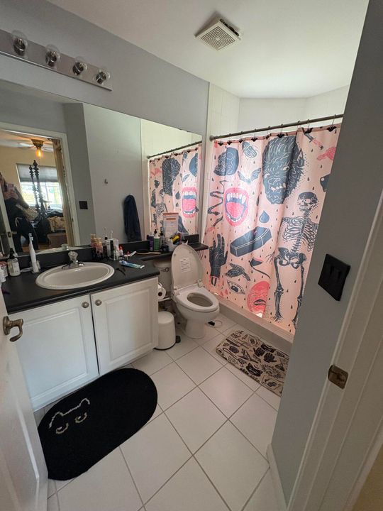 В аренду: $3,150 (3 спален, 2 ванн, 1887 Квадратных фут)