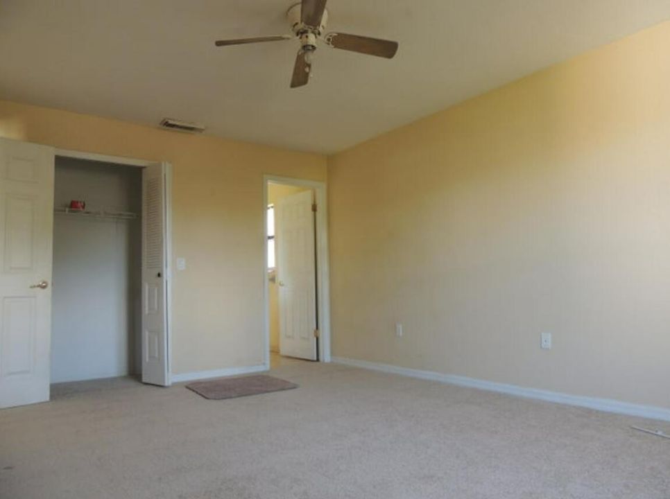 For Rent: $1,995 (3 beds, 2 baths, 1368 Square Feet)