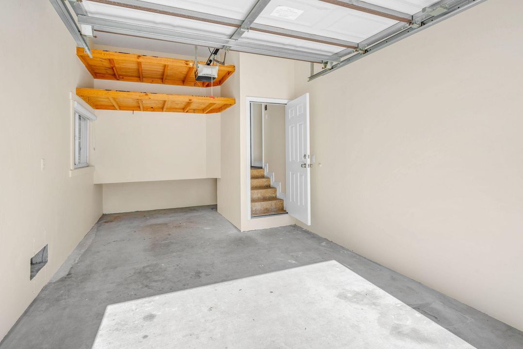 На продажу: $899,000 (3 спален, 3 ванн, 1760 Квадратных фут)