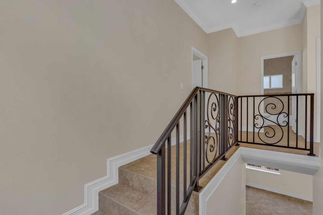 На продажу: $899,000 (3 спален, 3 ванн, 1760 Квадратных фут)