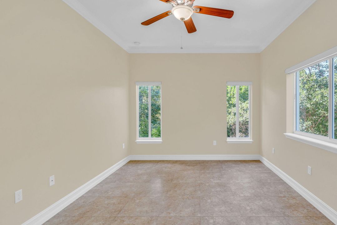 На продажу: $899,000 (3 спален, 3 ванн, 1760 Квадратных фут)