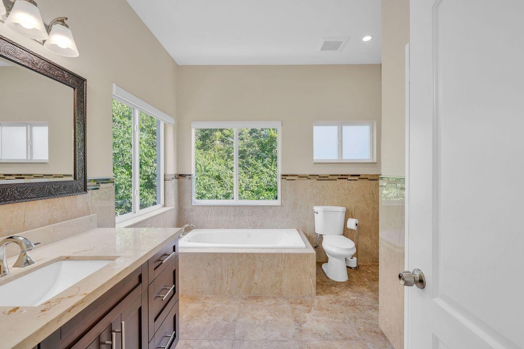 На продажу: $899,000 (3 спален, 3 ванн, 1760 Квадратных фут)