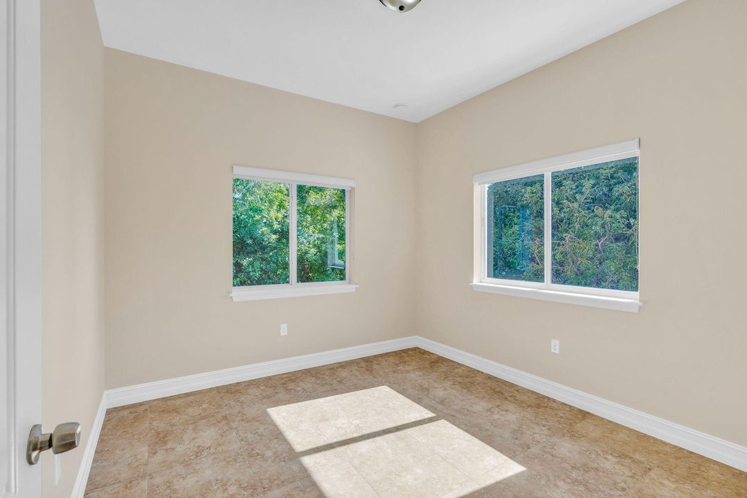 На продажу: $899,000 (3 спален, 3 ванн, 1760 Квадратных фут)