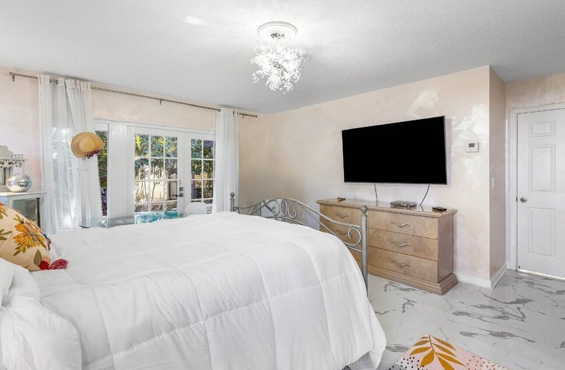 待售: $2,300,000 (3 贝兹, 3 浴室, 2694 平方英尺)