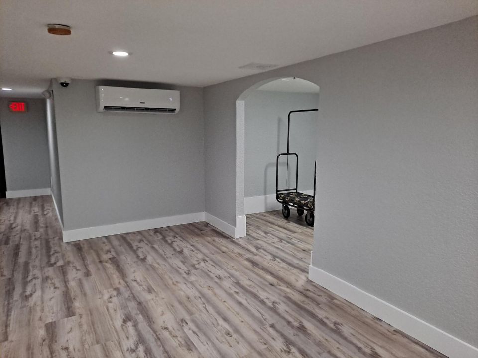 На продажу: $319,900 (2 спален, 2 ванн, 1175 Квадратных фут)