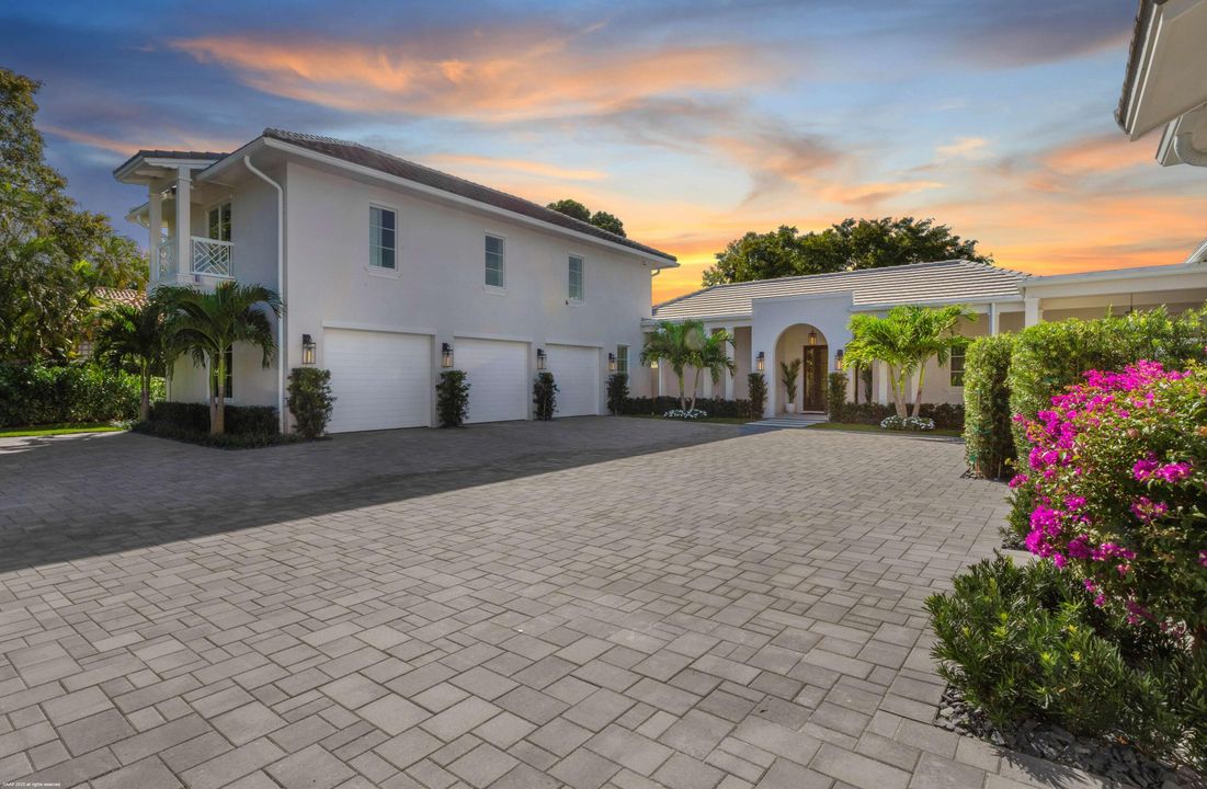 待售: $17,950,000 (8 贝兹, 9 浴室, 10769 平方英尺)