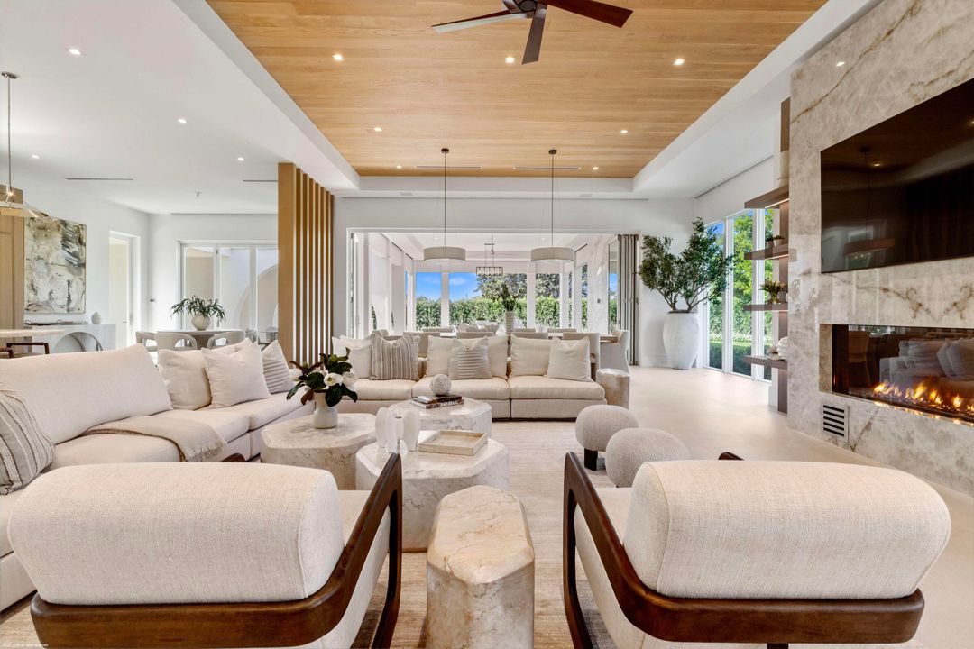 待售: $17,950,000 (8 贝兹, 9 浴室, 10769 平方英尺)