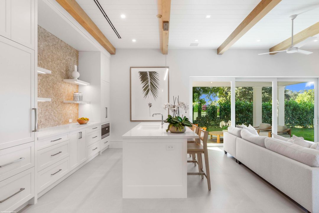 待售: $17,950,000 (8 贝兹, 9 浴室, 10769 平方英尺)