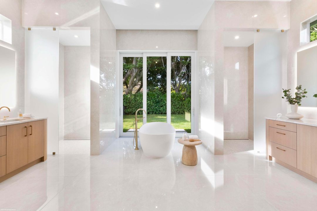 待售: $17,950,000 (8 贝兹, 9 浴室, 10769 平方英尺)