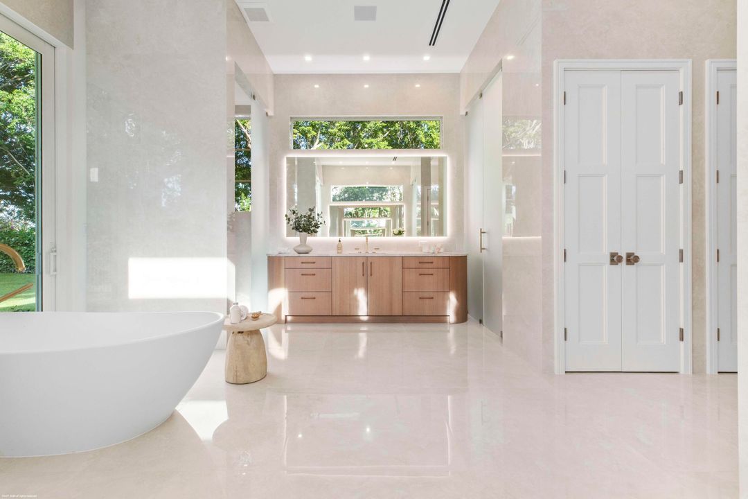 待售: $17,950,000 (8 贝兹, 9 浴室, 10769 平方英尺)