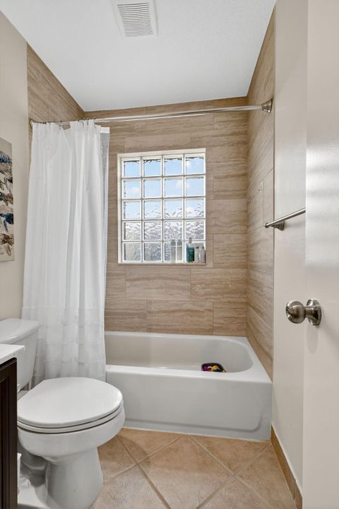 На продажу: $454,900 (3 спален, 2 ванн, 1674 Квадратных фут)