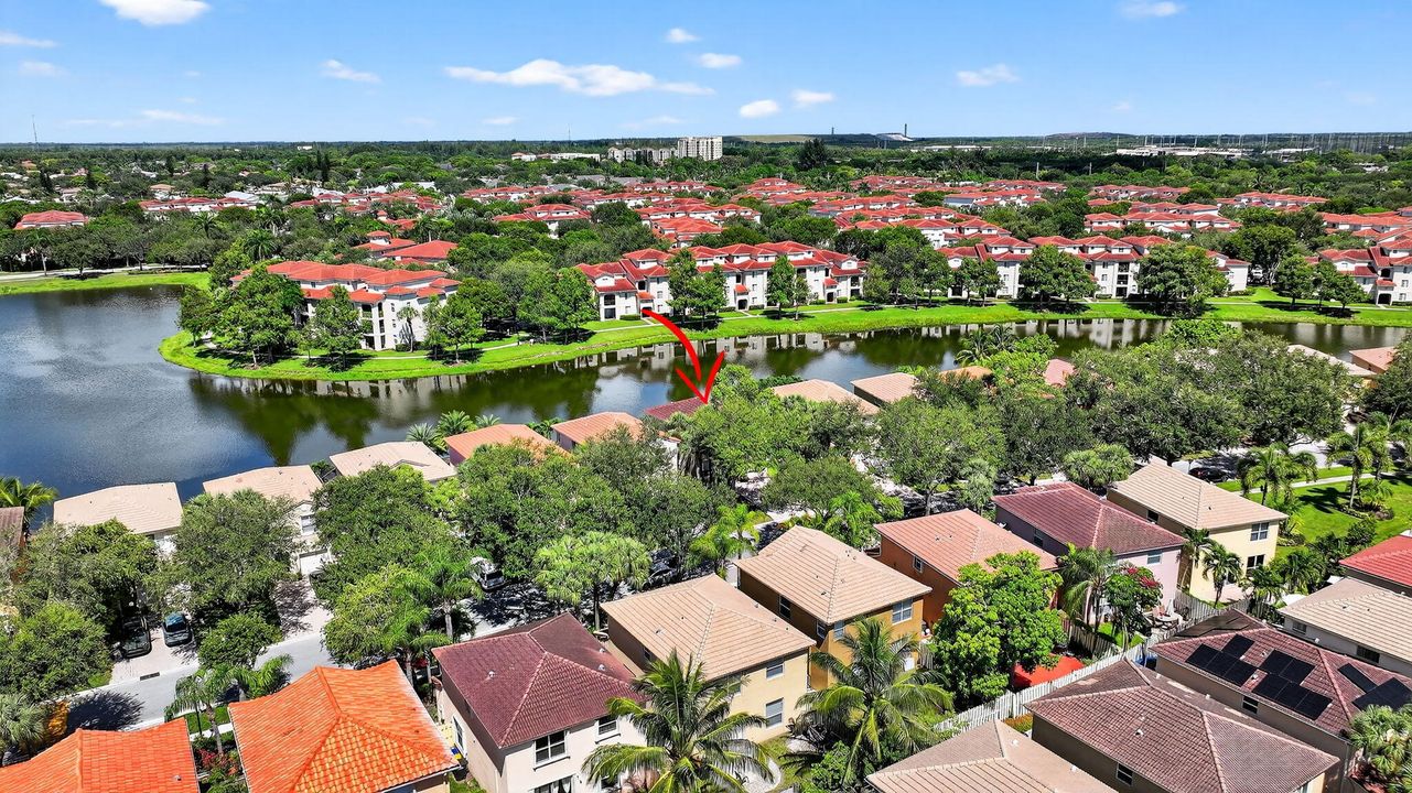 На продажу: $454,900 (3 спален, 2 ванн, 1674 Квадратных фут)