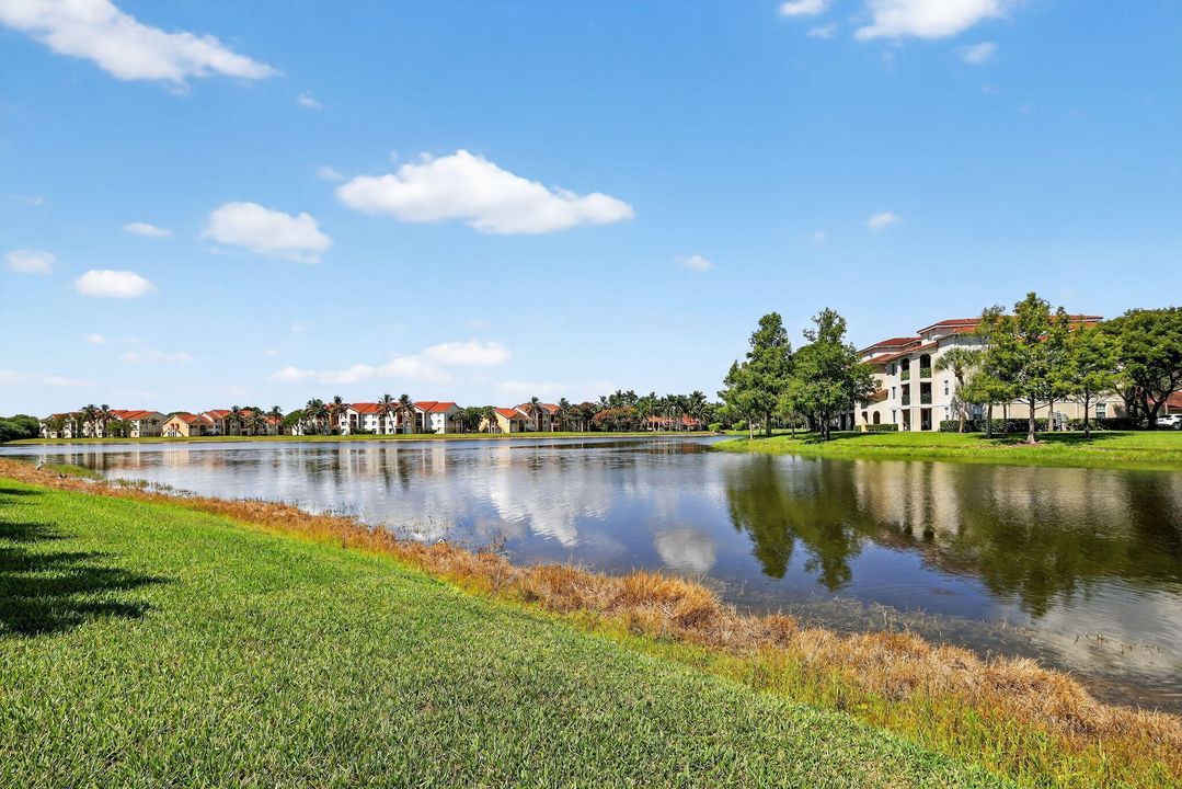 На продажу: $454,900 (3 спален, 2 ванн, 1674 Квадратных фут)