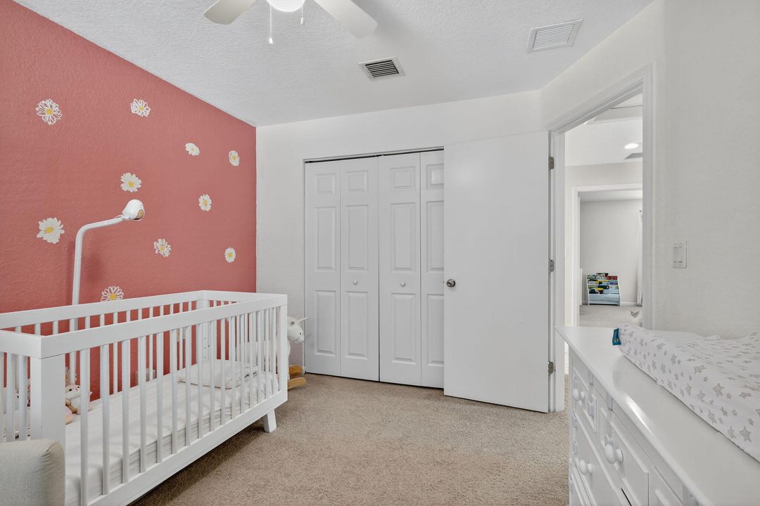 На продажу: $454,900 (3 спален, 2 ванн, 1674 Квадратных фут)