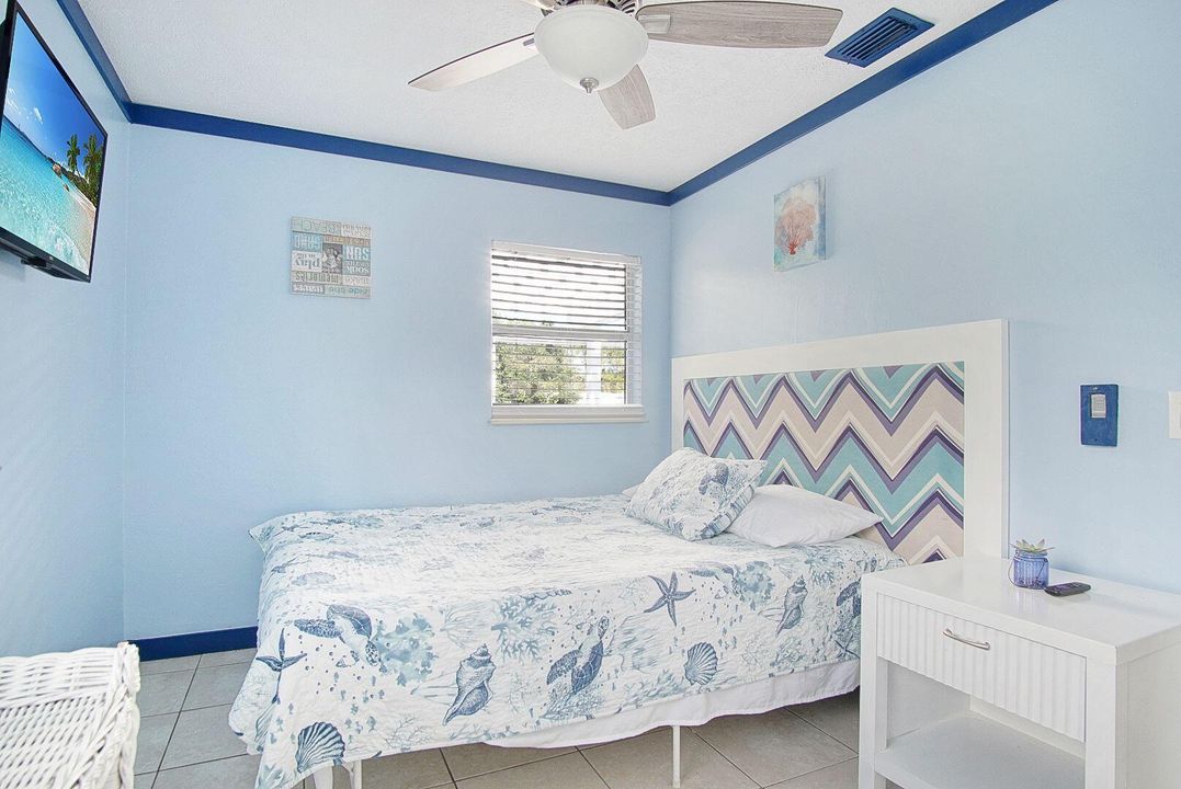 На продажу: $319,900 (4 спален, 2 ванн, 1362 Квадратных фут)