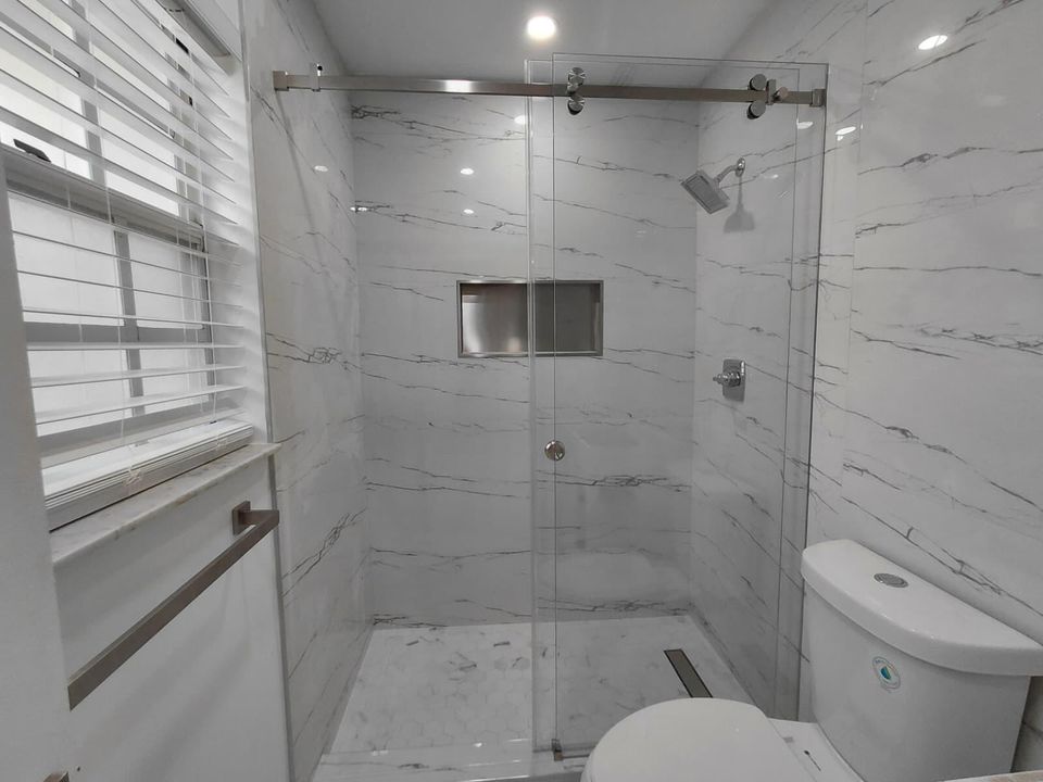 For Rent: $2,600 (3 beds, 2 baths, 1448 Square Feet)