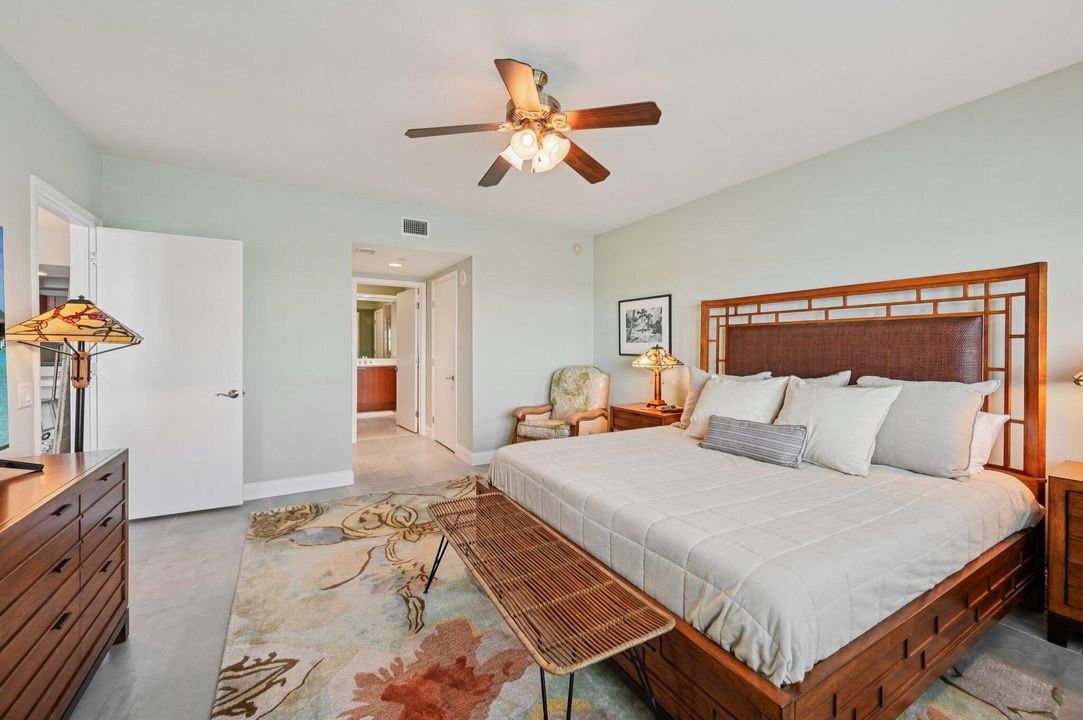 For Sale: $749,000 (3 beds, 3 baths, 1990 Square Feet)