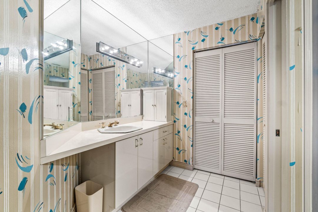 На продажу: $1,499,000 (4 спален, 5 ванн, 3413 Квадратных фут)