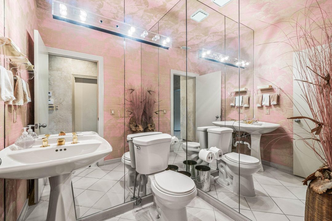 На продажу: $1,499,000 (4 спален, 5 ванн, 3413 Квадратных фут)