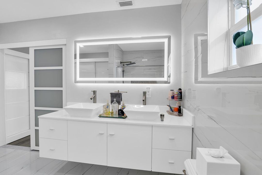 En Venta: $629,900 (2 camas, 2 baños, 1639 Pies cuadrados)