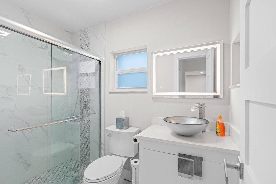 En Venta: $629,900 (2 camas, 2 baños, 1639 Pies cuadrados)