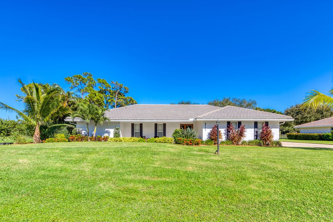 待售: $870,000 (3 贝兹, 2 浴室, 2898 平方英尺)