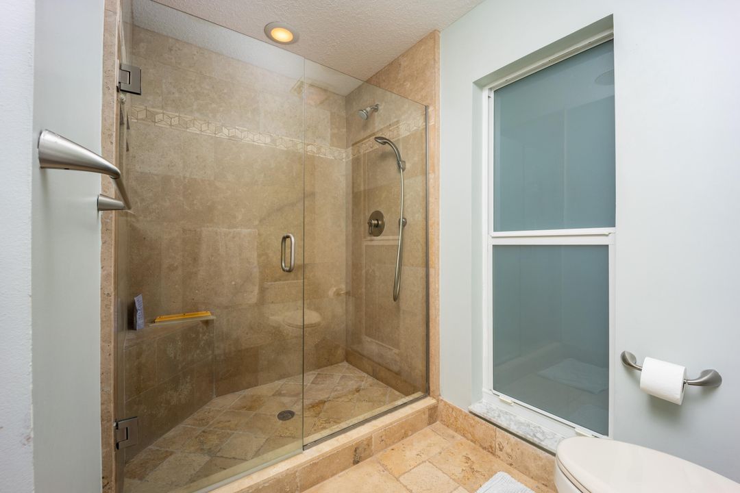 待售: $870,000 (3 贝兹, 2 浴室, 2898 平方英尺)