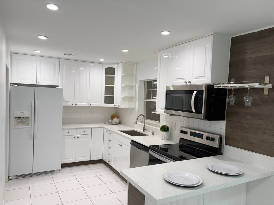 En Renta: $3,650 (3 camas, 2 baños, 1106 Pies cuadrados)