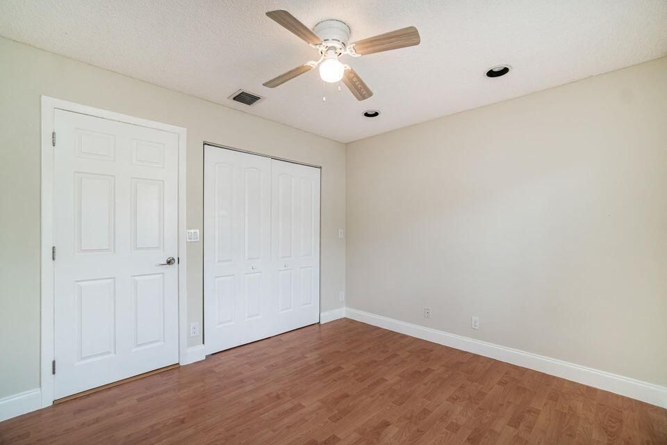 For Sale: $505,000 (3 beds, 2 baths, 1354 Square Feet)