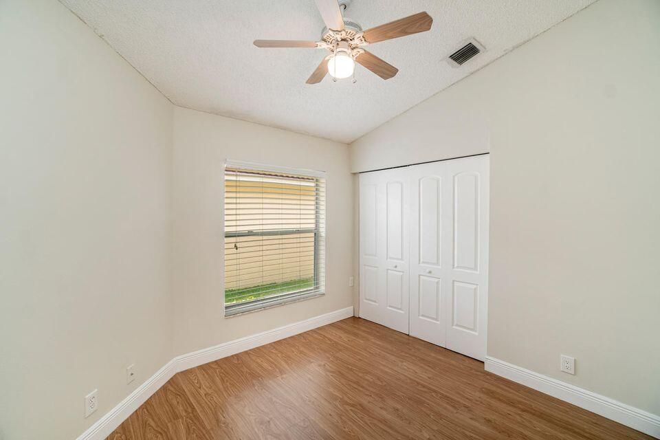 For Sale: $505,000 (3 beds, 2 baths, 1354 Square Feet)