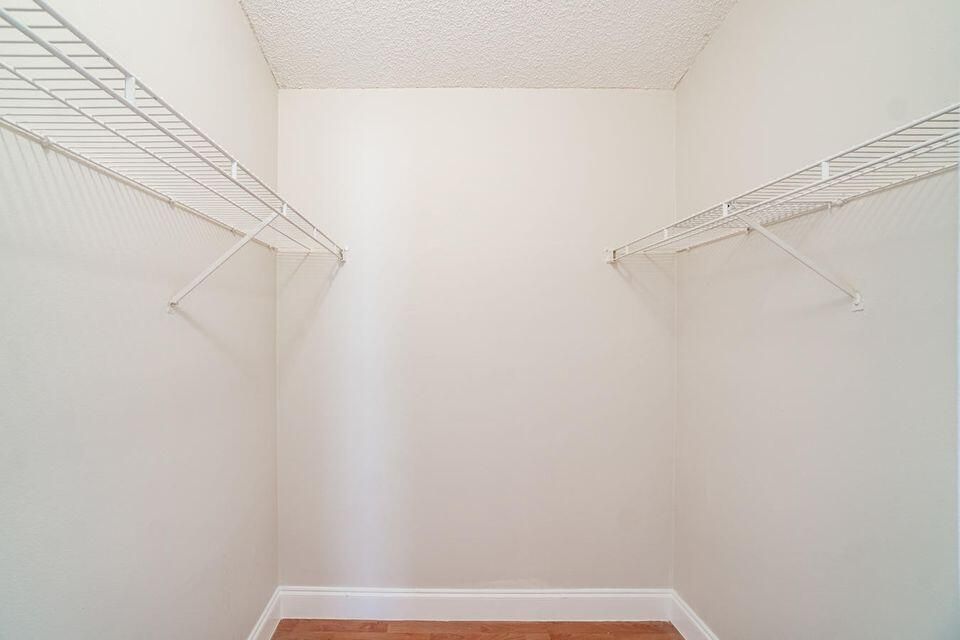 For Sale: $505,000 (3 beds, 2 baths, 1354 Square Feet)