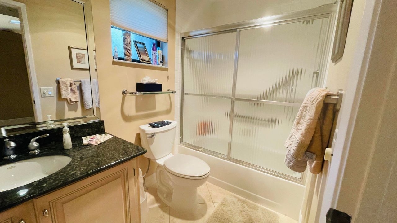 出租: $3,850 (2 贝兹, 2 浴室, 1500 平方英尺)