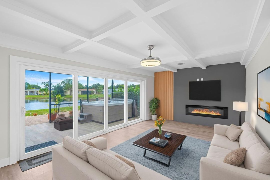 En Venta: $629,900 (2 camas, 2 baños, 1639 Pies cuadrados)