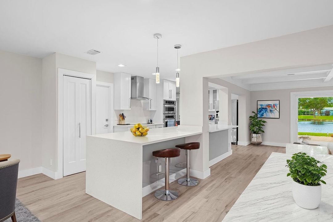 En Venta: $629,900 (2 camas, 2 baños, 1639 Pies cuadrados)