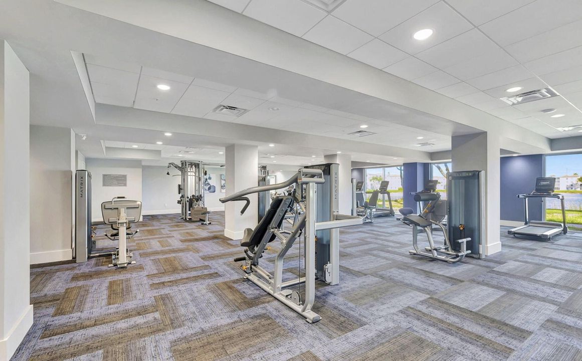 出租: $3,850 (2 贝兹, 2 浴室, 1500 平方英尺)