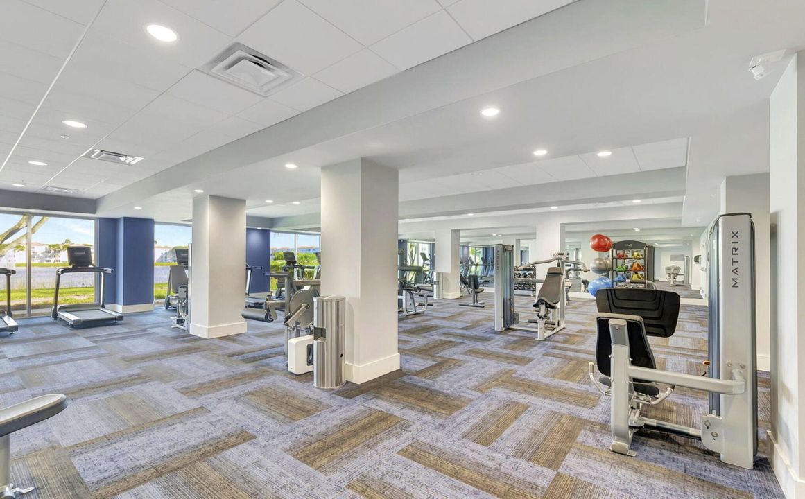 出租: $3,850 (2 贝兹, 2 浴室, 1500 平方英尺)